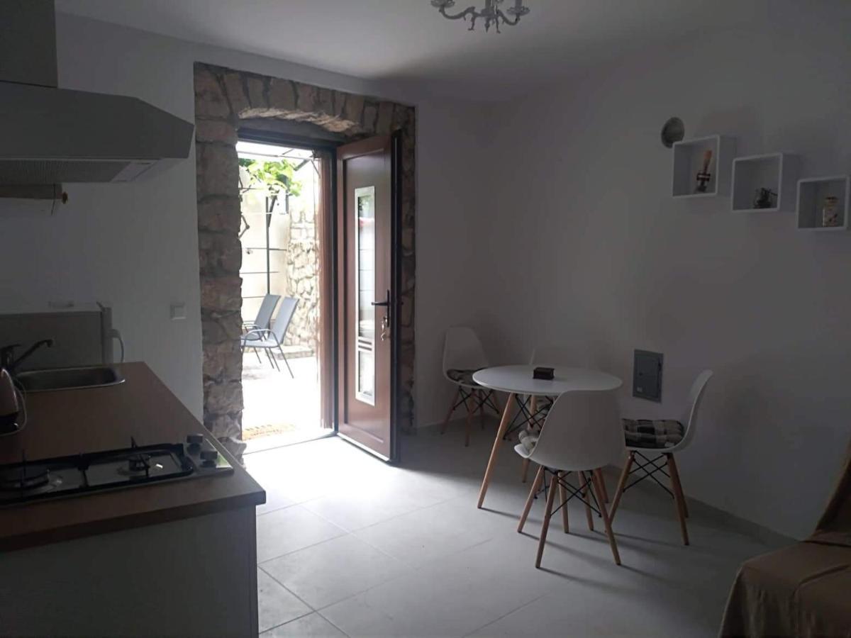 Apartmani Kristina Crikvenica Bagian luar foto